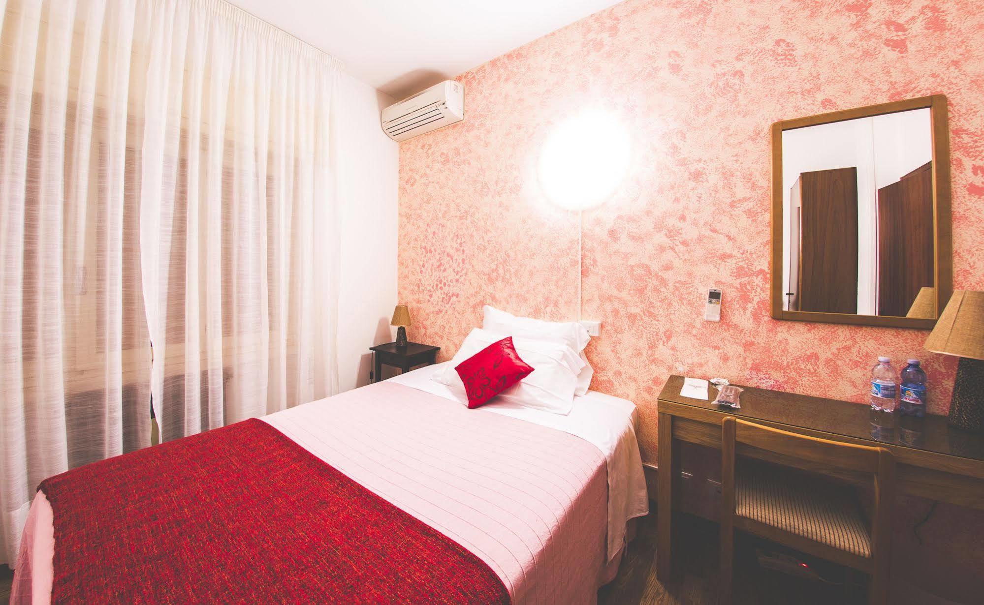 Quari Hotel Restaurant & Pizza Cologna Veneta エクステリア 写真